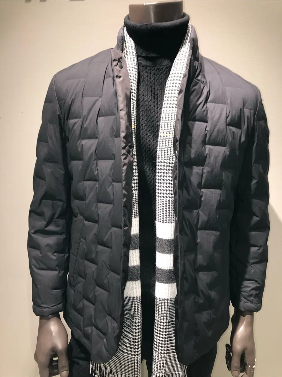 JOSEPH ABBOUD 川田 コーディネート画像