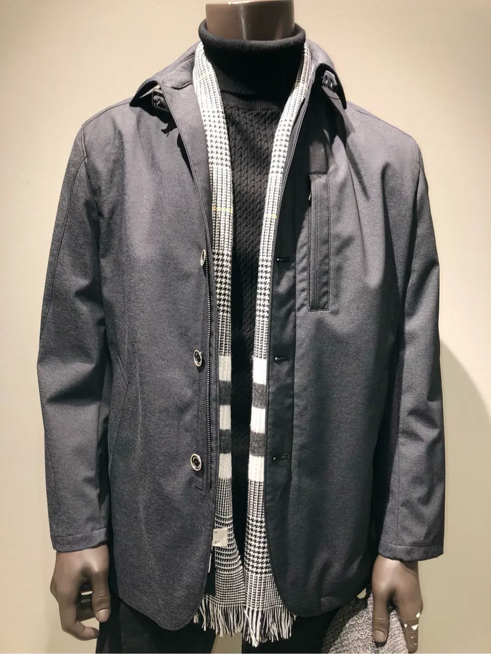 JOSEPH ABBOUD 川田 コーディネート画像