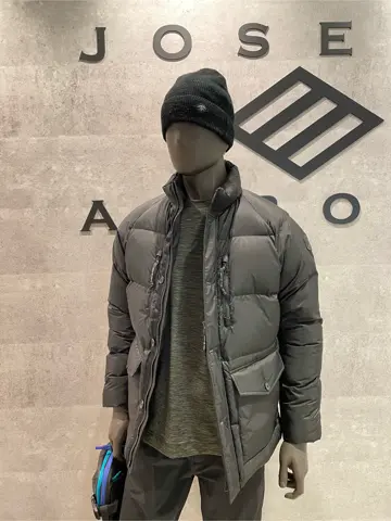 JOSEPH ABBOUD 東　 コーディネート画像