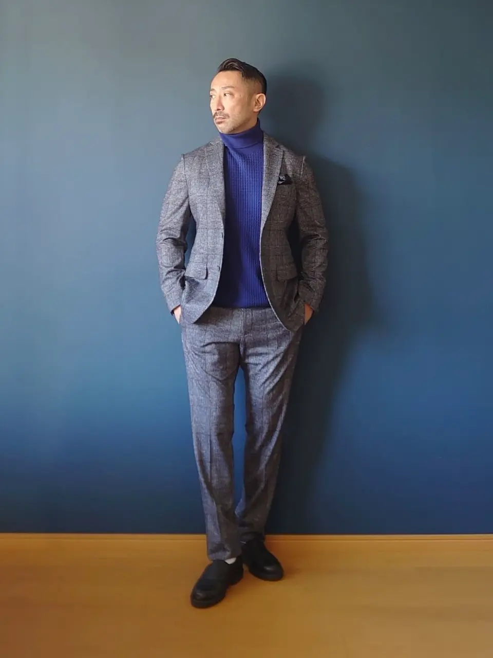 JOSEPH ABBOUD 安東 コーディネート画像