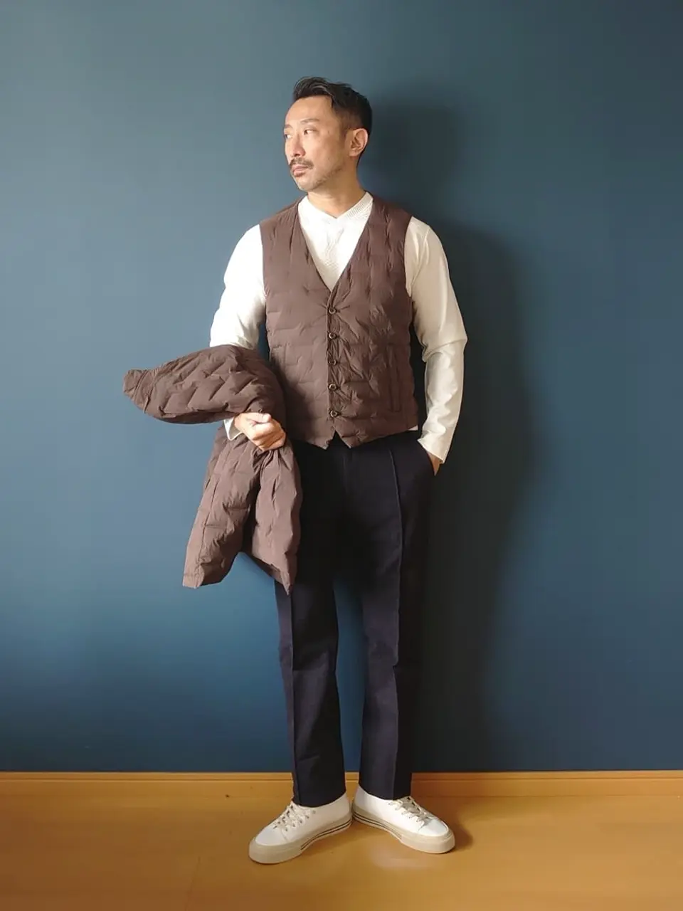 JOSEPH ABBOUD 安東 コーディネート画像