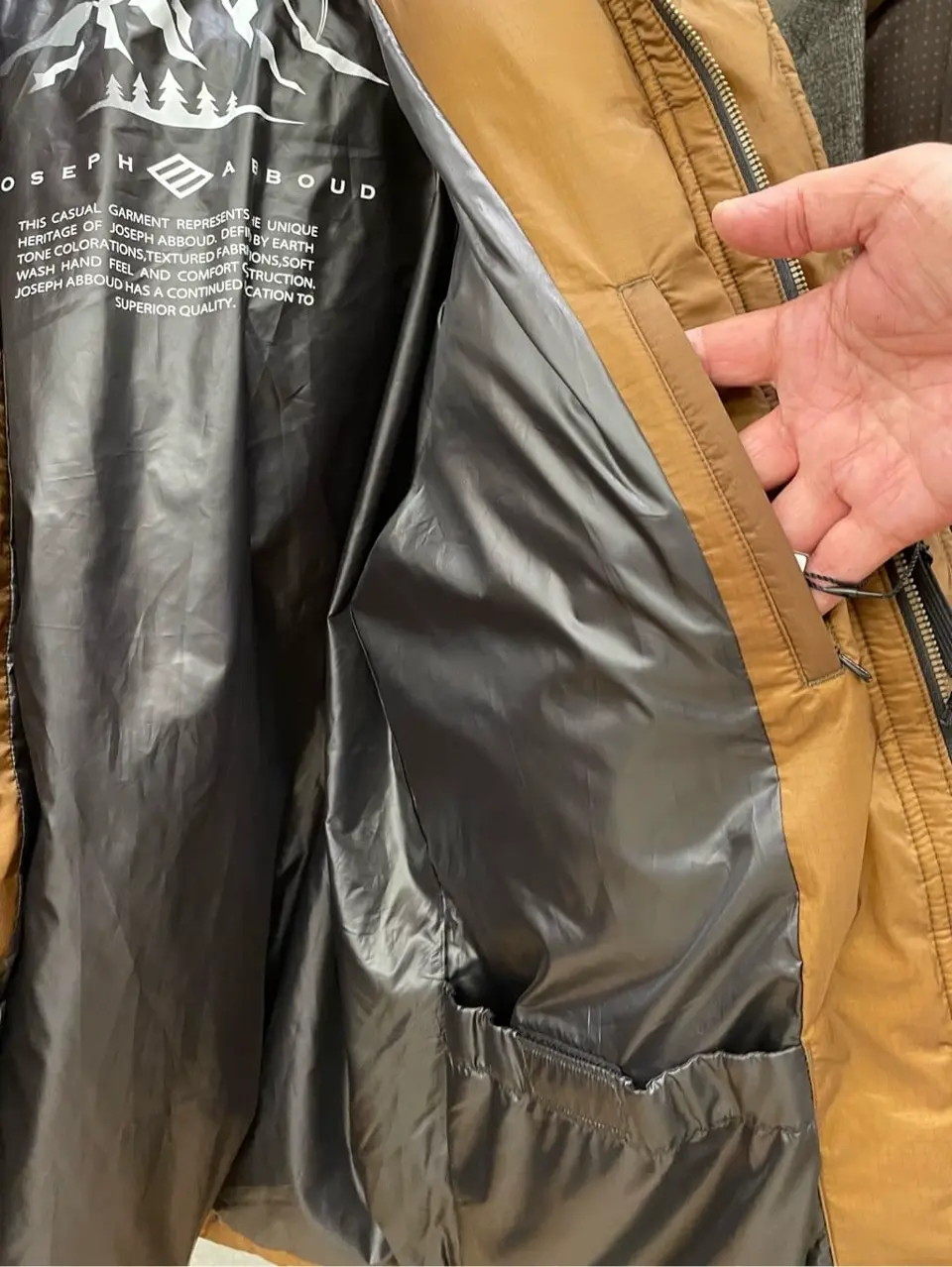 JOSEPH ABBOUD 辰見 コーディネート画像