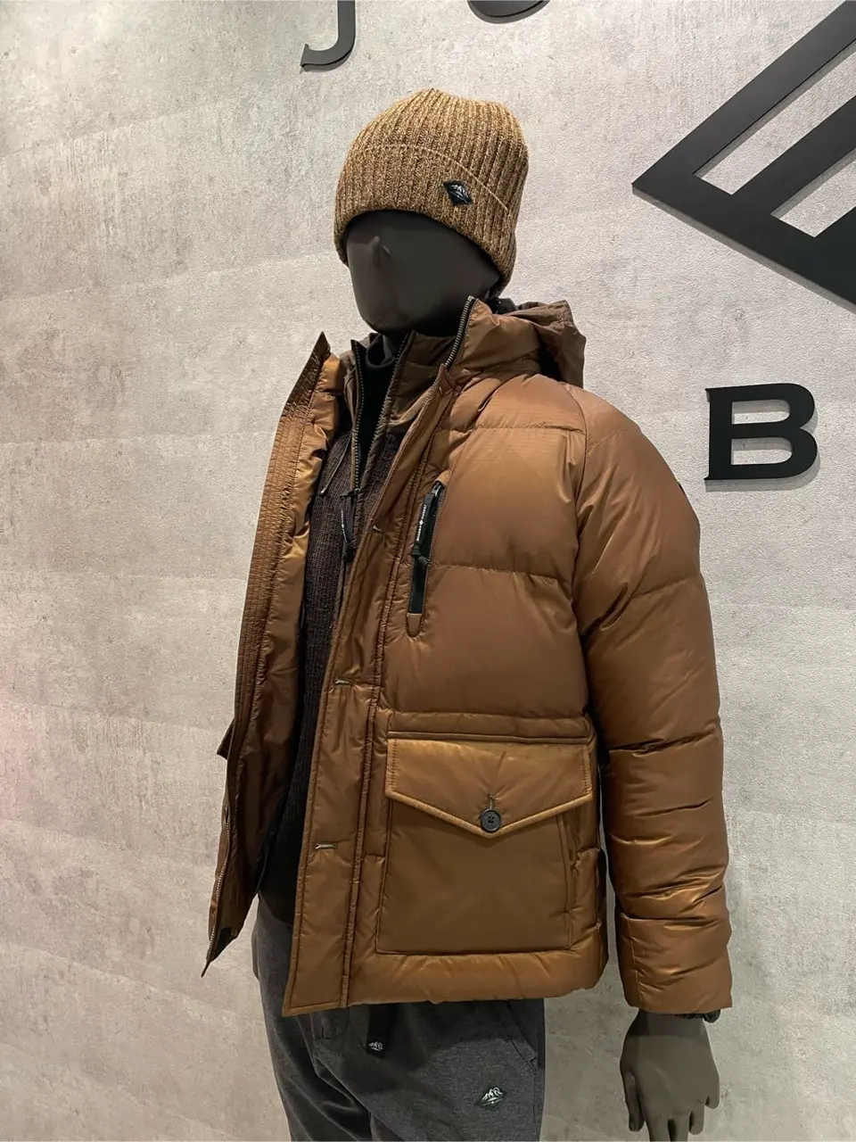 JOSEPH ABBOUD 東　 コーディネート画像