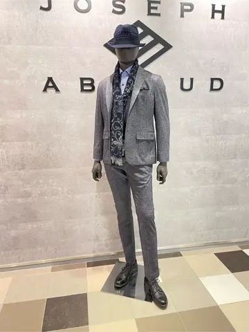 JOSEPH ABBOUD 東　 コーディネート画像