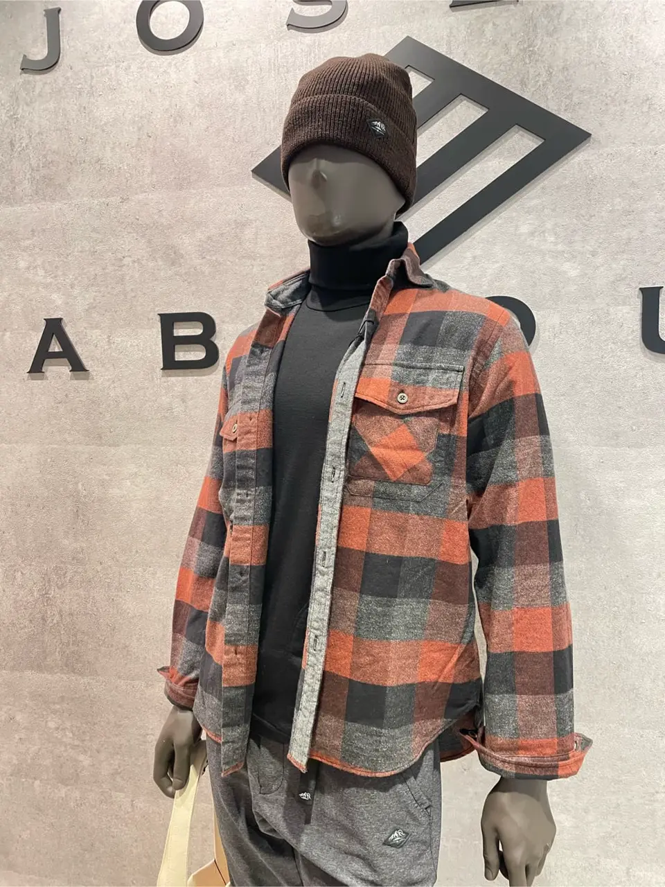 JOSEPH ABBOUD 東　 コーディネート画像