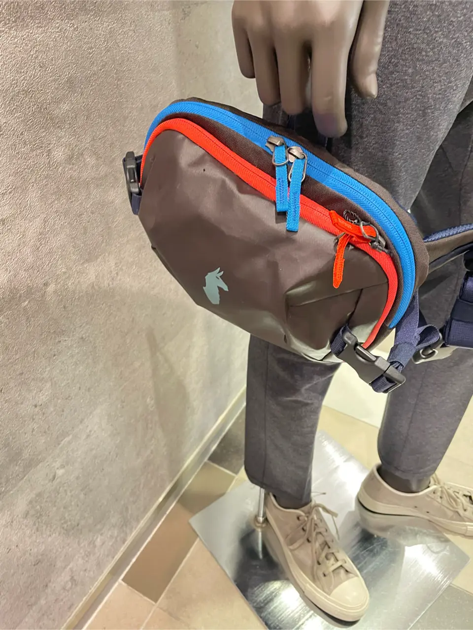 JOSEPH ABBOUD 東　 コーディネート画像