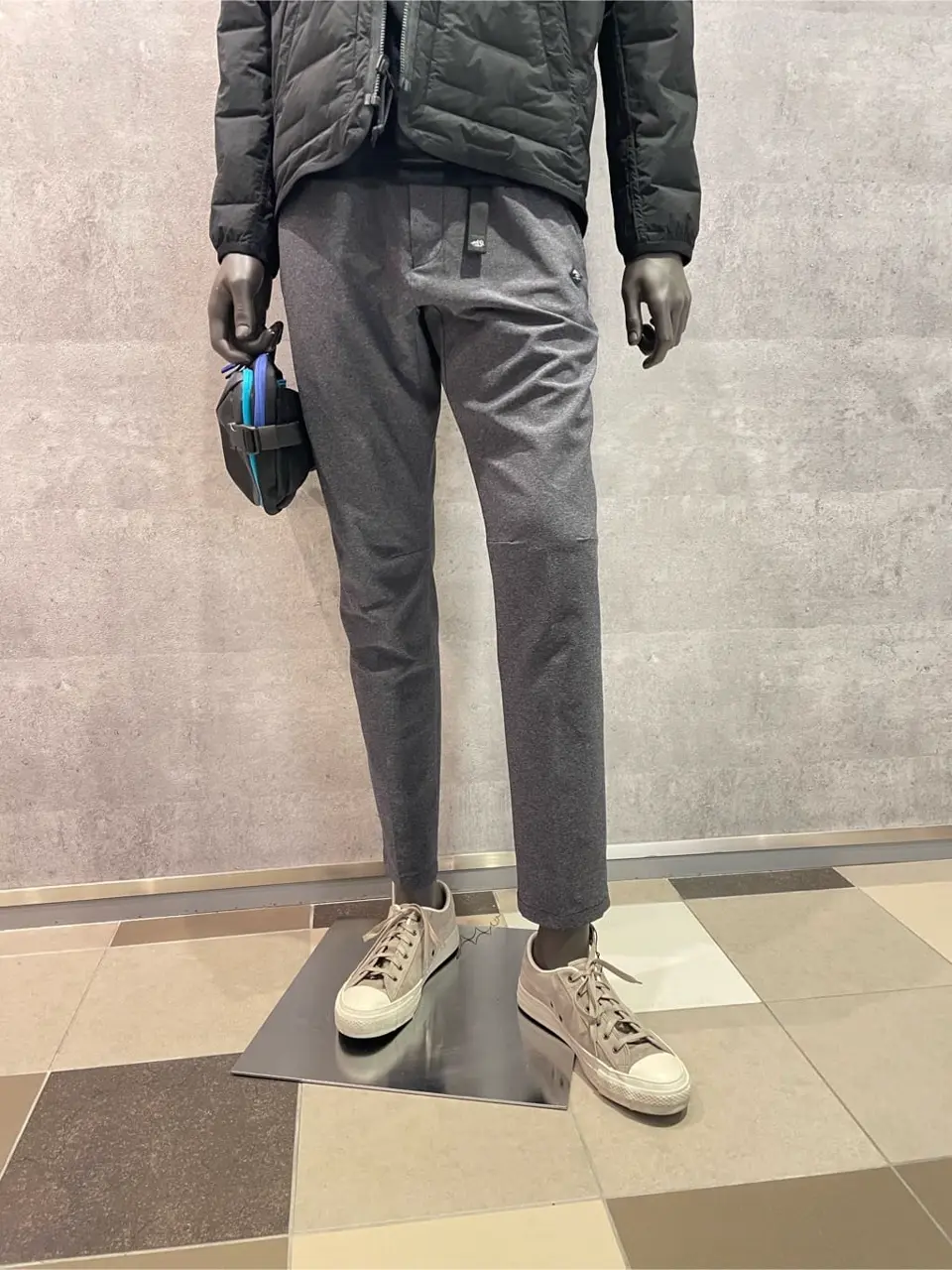 JOSEPH ABBOUD 東　 コーディネート画像