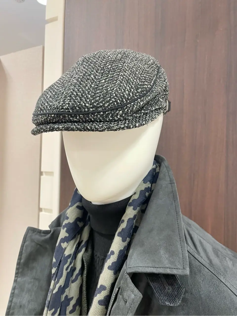 JOSEPH ABBOUD 松山 コーディネート画像