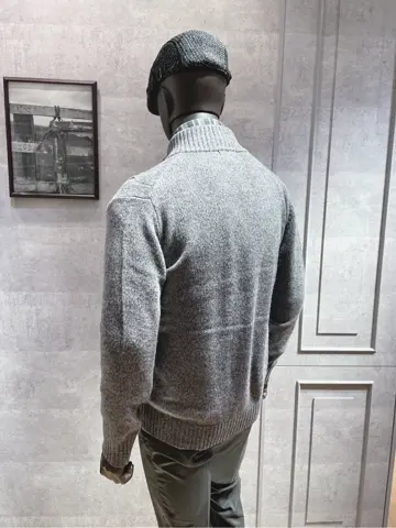 JOSEPH ABBOUD 二澤 コーディネート画像