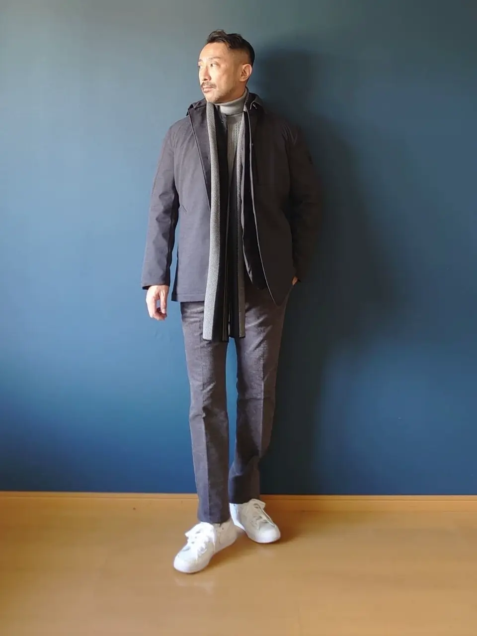 JOSEPH ABBOUD 安東 コーディネート画像