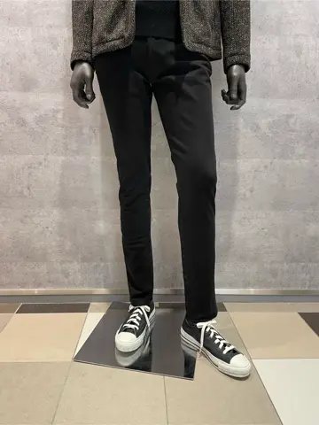 JOSEPH ABBOUD 東　 コーディネート画像