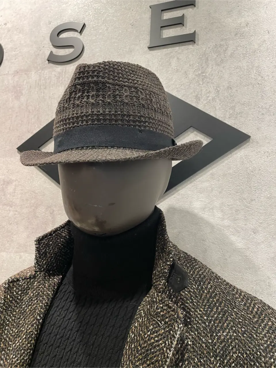 JOSEPH ABBOUD 東　 コーディネート画像