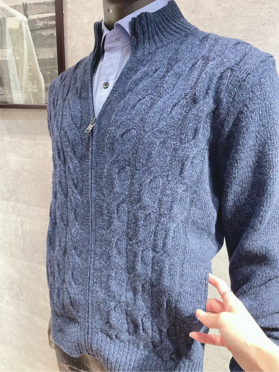 JOSEPH ABBOUD 二澤 コーディネート画像