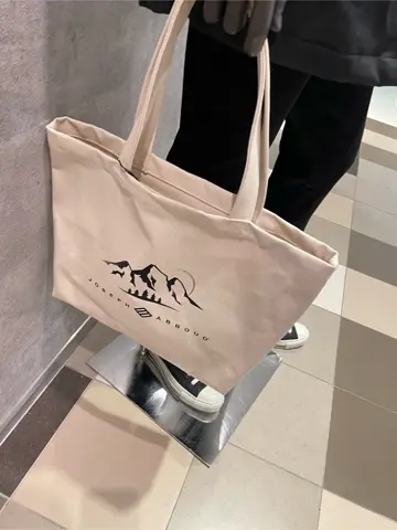 JOSEPH ABBOUD 東　 コーディネート画像