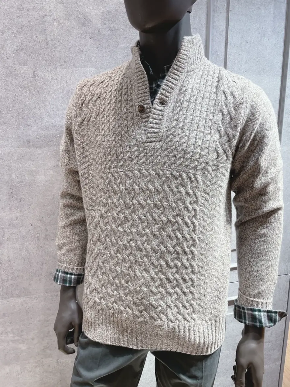 JOSEPH ABBOUD 大久 コーディネート画像
