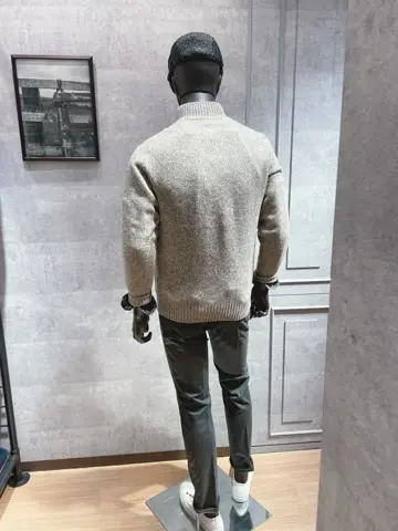 JOSEPH ABBOUD 大久 コーディネート画像