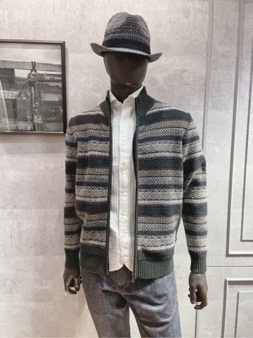 JOSEPH ABBOUD 二澤 コーディネート画像