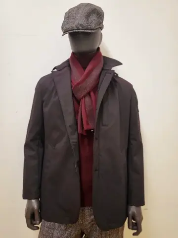 JOSEPH ABBOUD 亀井 コーディネート画像