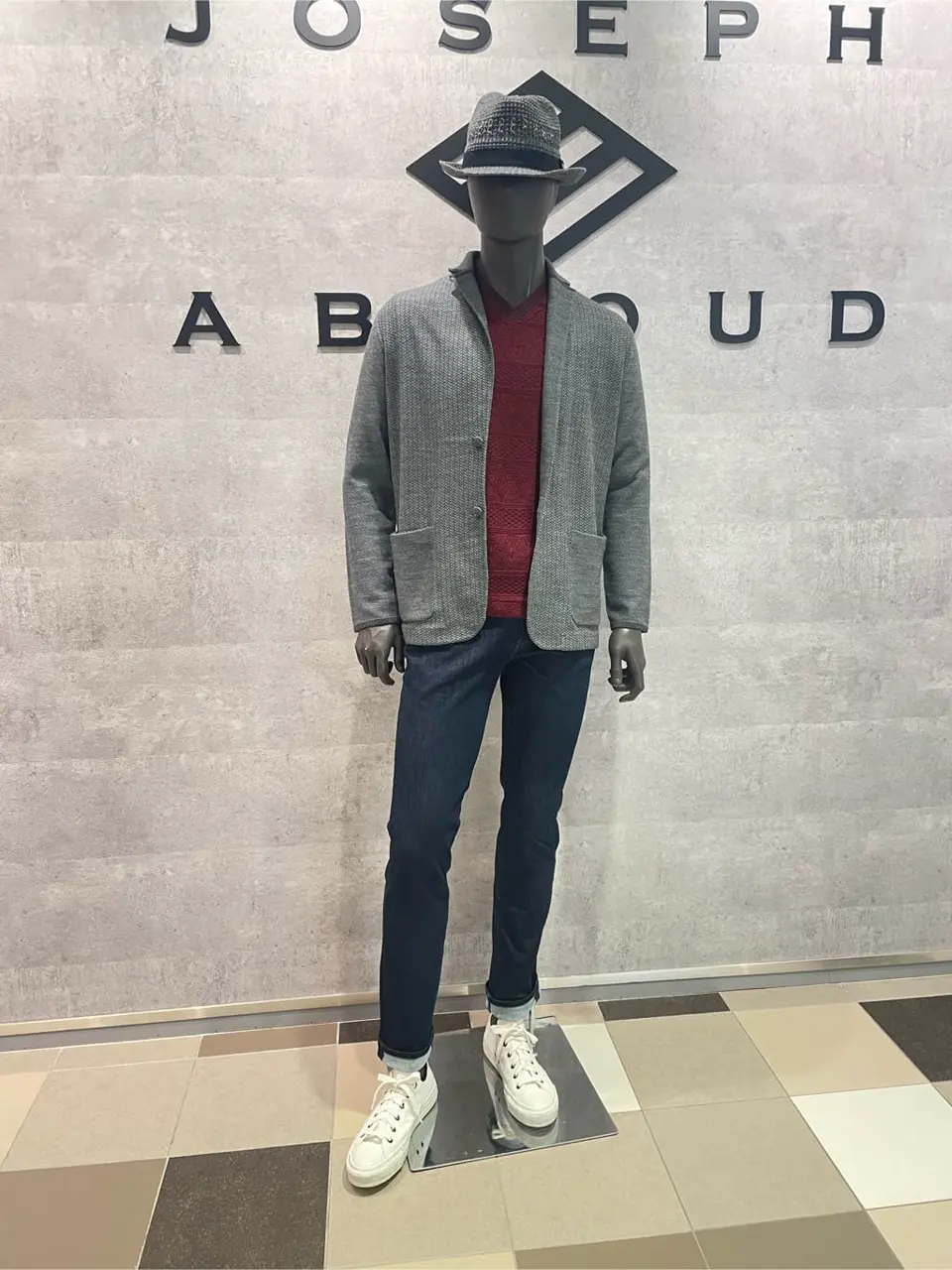  東　 コーディネート画像