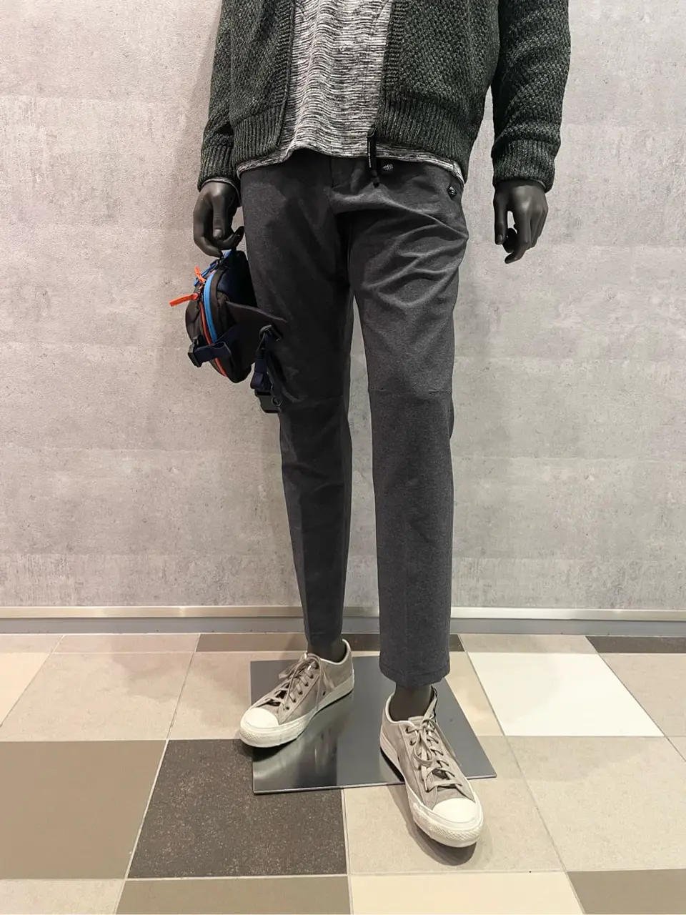 JOSEPH ABBOUD 東　 コーディネート画像