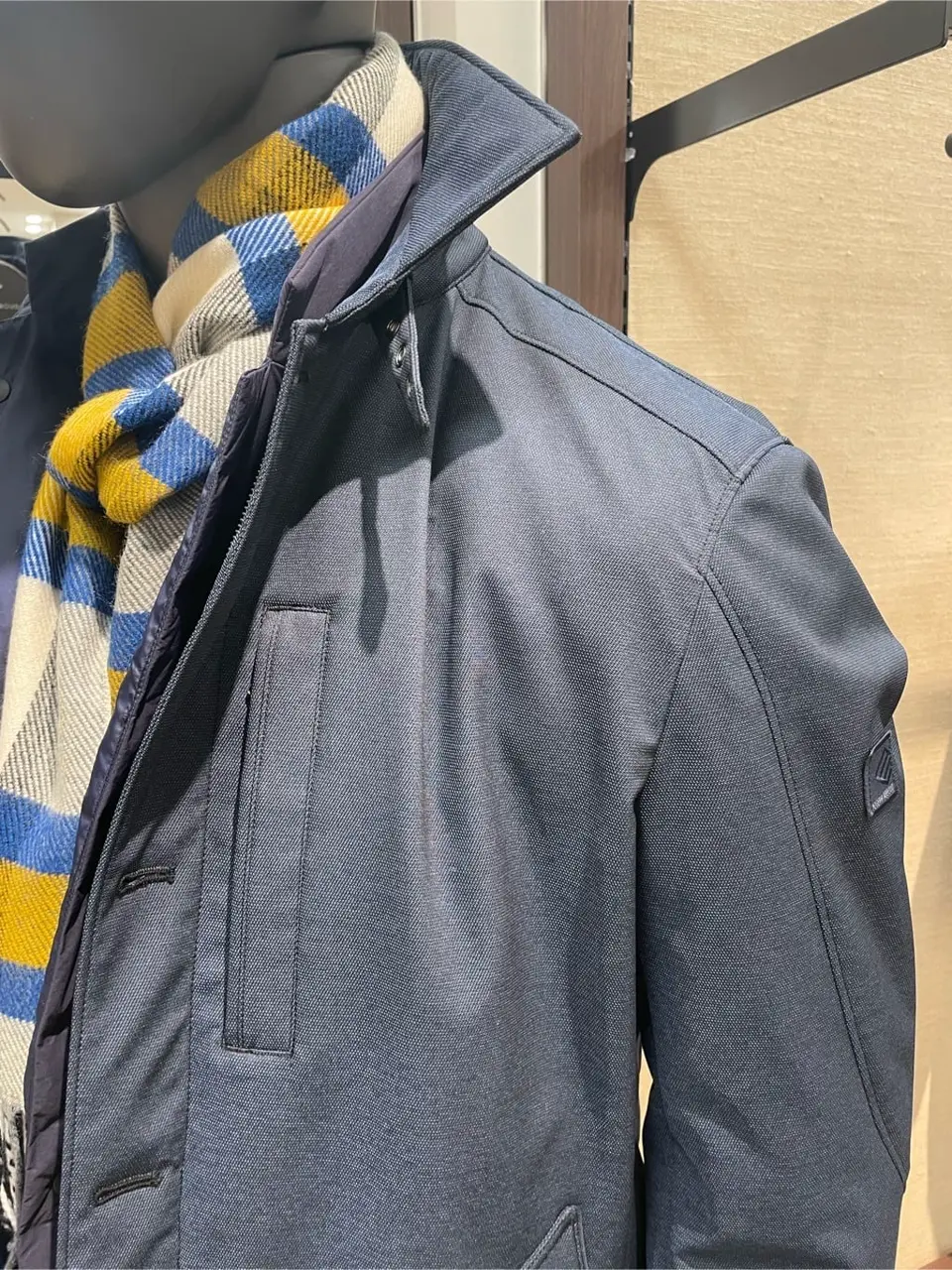 JOSEPH ABBOUD 金本 コーディネート画像