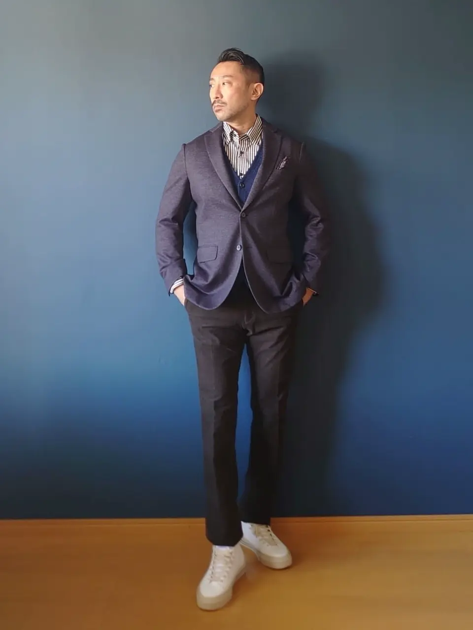 JOSEPH ABBOUD 安東 コーディネート画像