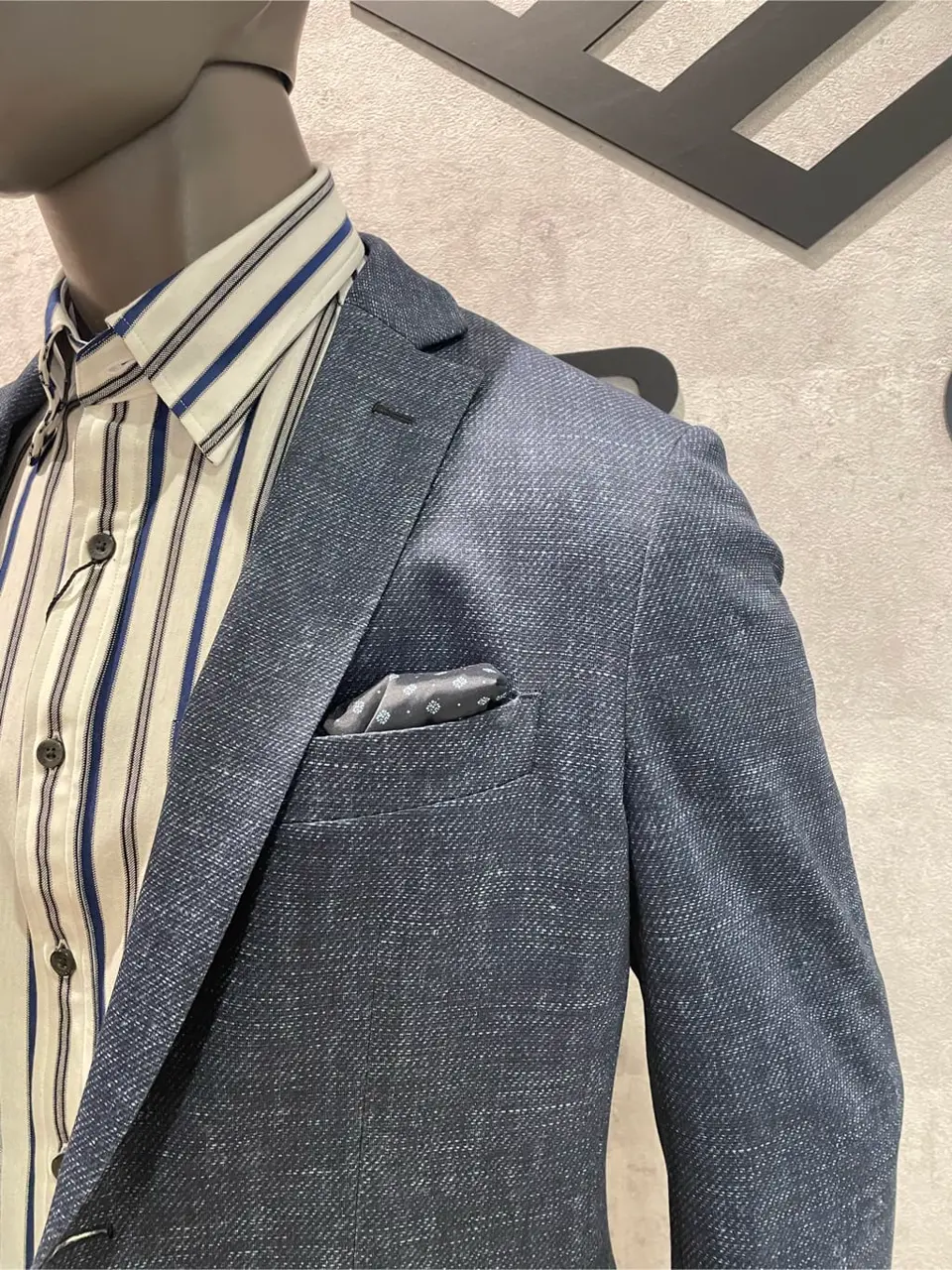 JOSEPH ABBOUD 東　 コーディネート画像