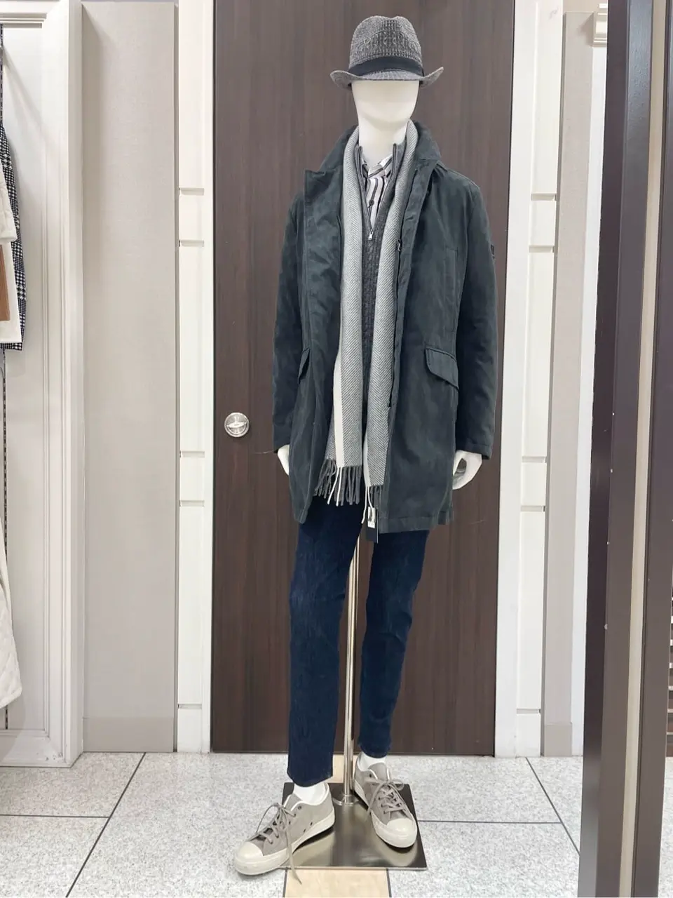 JOSEPH ABBOUD 松山 コーディネート画像