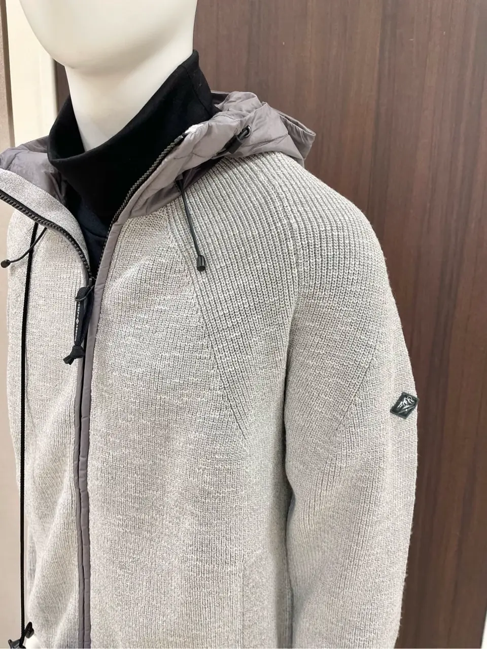 JOSEPH ABBOUD 松山 コーディネート画像