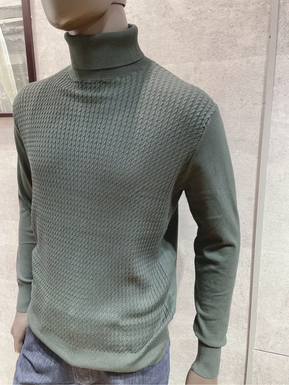 JOSEPH ABBOUD 二澤 コーディネート画像