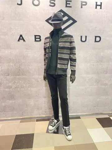 JOSEPH ABBOUD 東　 コーディネート画像