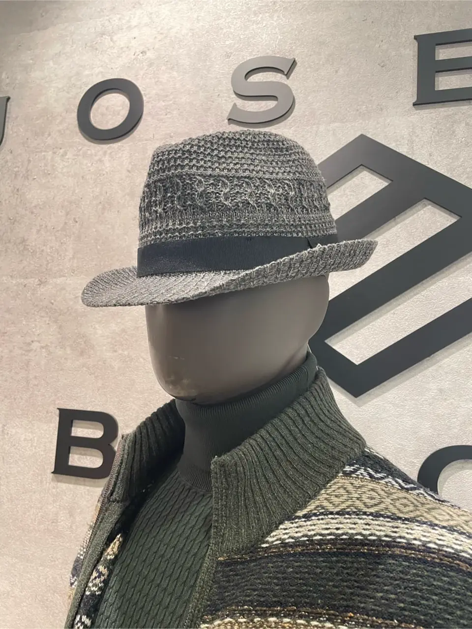 JOSEPH ABBOUD 東　 コーディネート画像