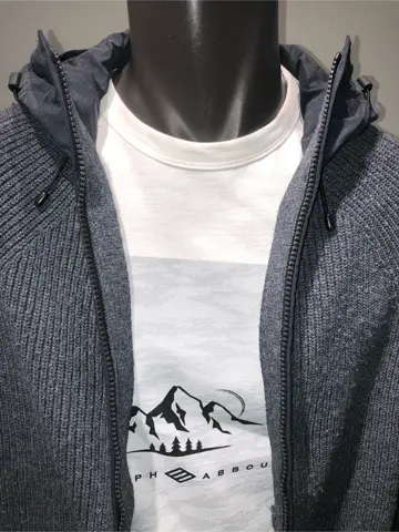 JOSEPH ABBOUD 川田 コーディネート画像