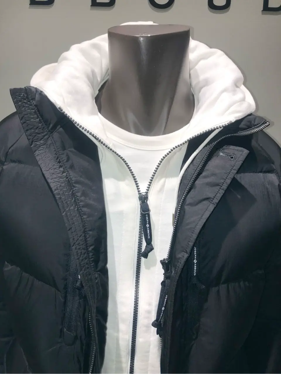 JOSEPH ABBOUD 川田 コーディネート画像