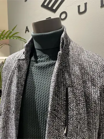 JOSEPH ABBOUD 伊津野 コーディネート画像