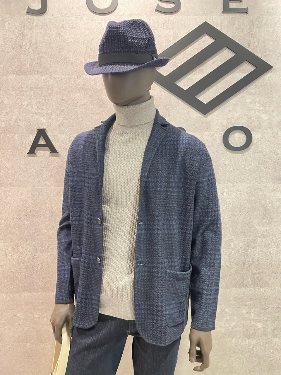 JOSEPH ABBOUD 東　 コーディネート画像