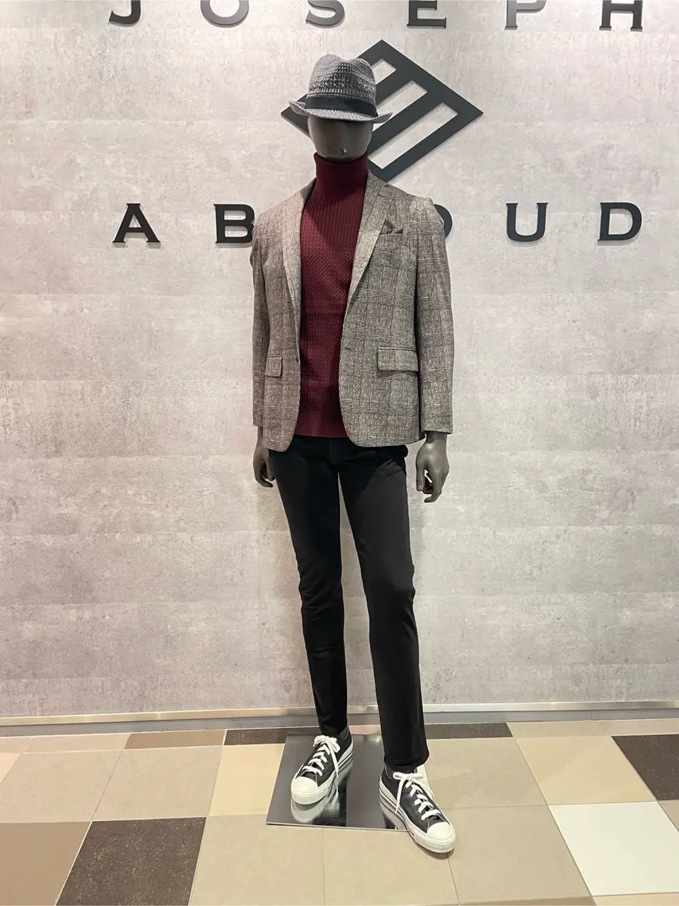  東　 コーディネート画像