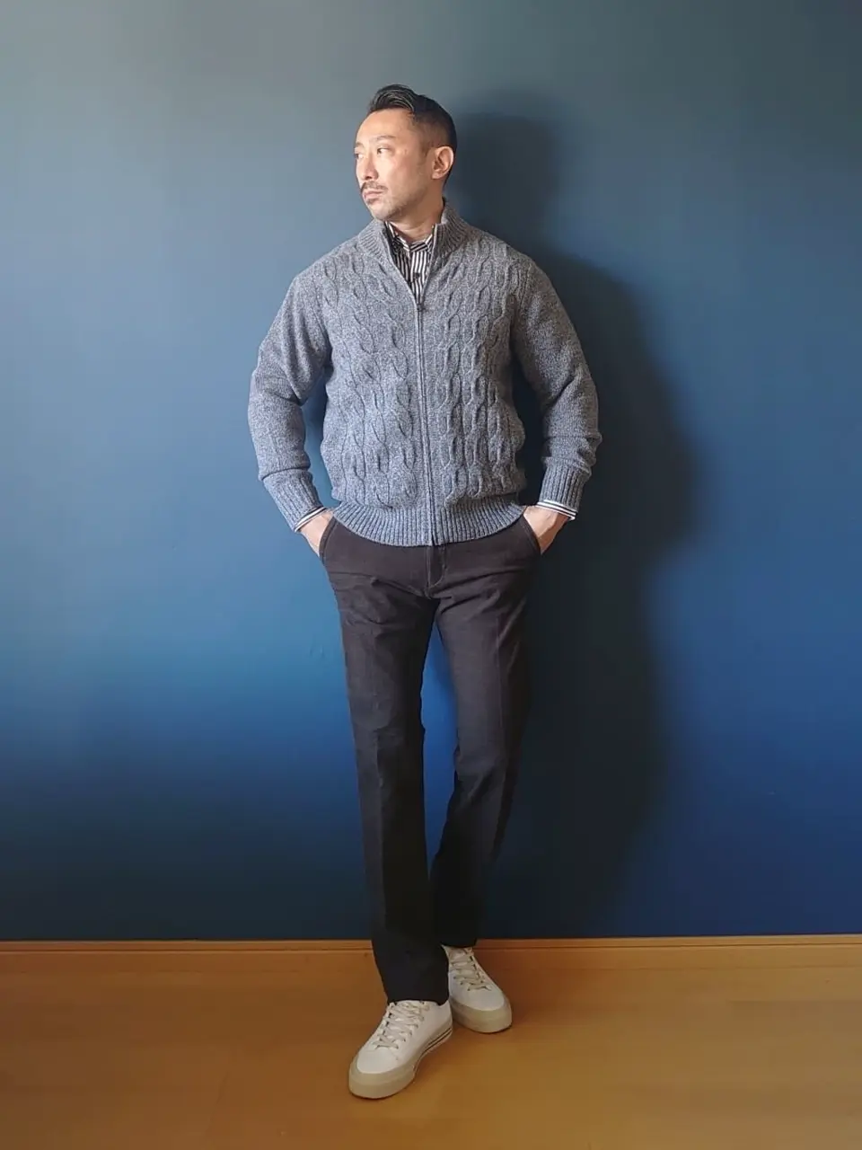 JOSEPH ABBOUD 安東 コーディネート画像