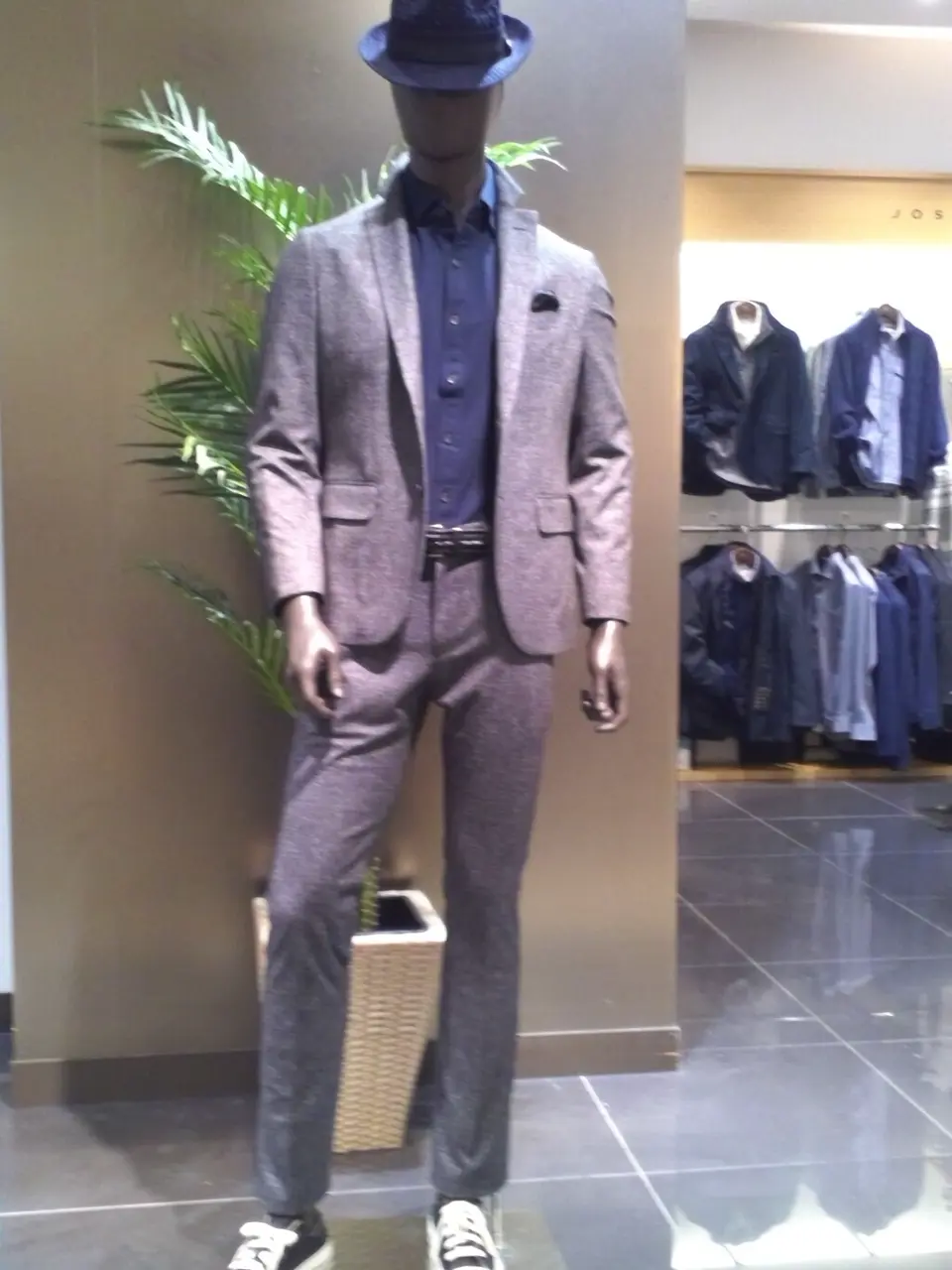  中島 コーディネート画像