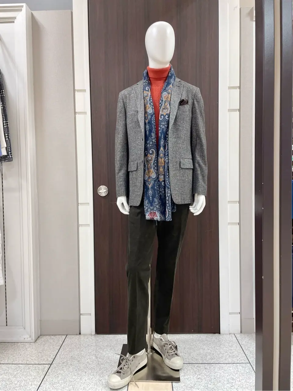 JOSEPH ABBOUD 松山 コーディネート画像