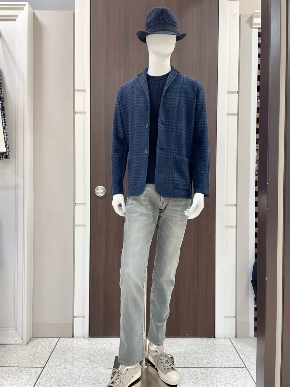 JOSEPH ABBOUD 松山 コーディネート画像