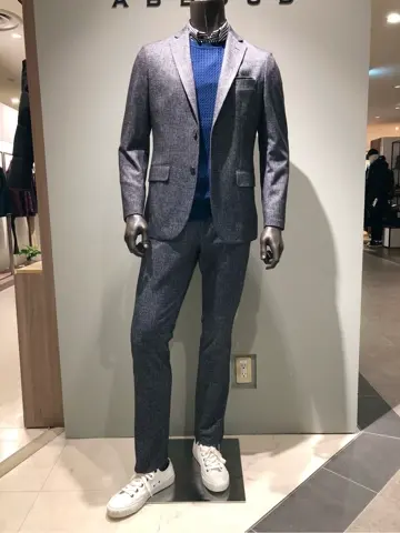 JOSEPH ABBOUD 川田 コーディネート画像