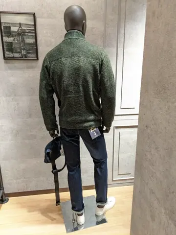 JOSEPH ABBOUD 大久 コーディネート画像