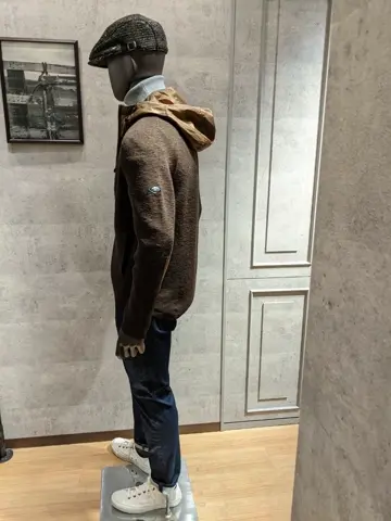 JOSEPH ABBOUD 大久 コーディネート画像