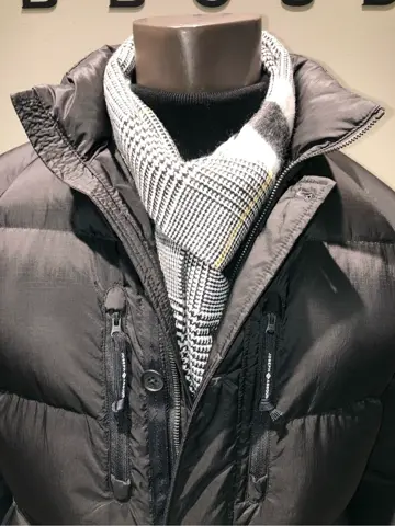 JOSEPH ABBOUD 川田 コーディネート画像