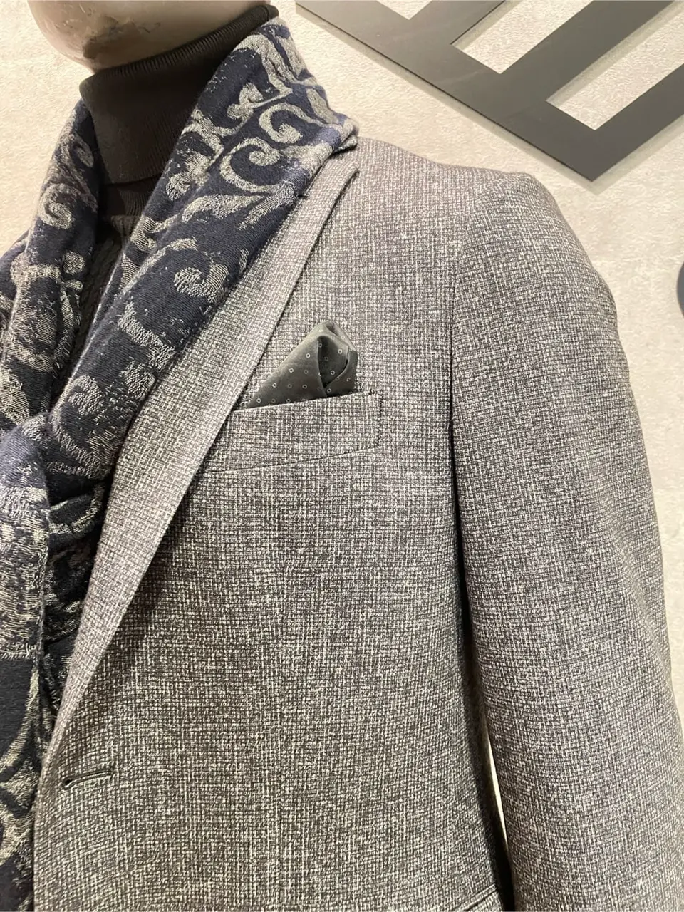 JOSEPH ABBOUD 東　 コーディネート画像