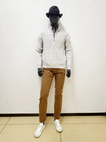 JOSEPH ABBOUD 亀井 コーディネート画像