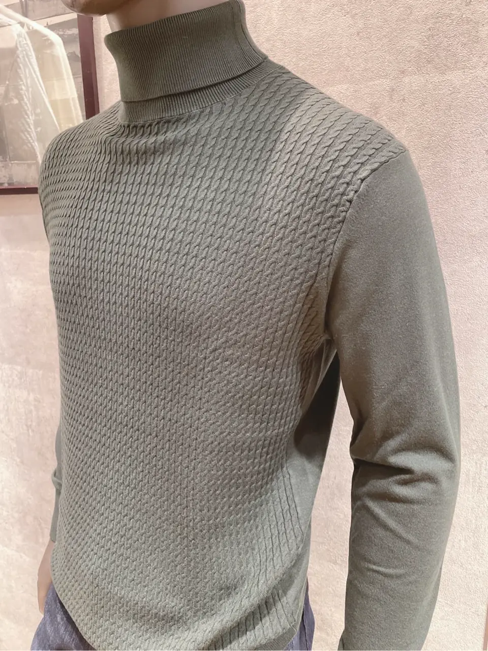 JOSEPH ABBOUD 二澤 コーディネート画像