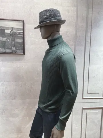 JOSEPH ABBOUD 二澤 コーディネート画像