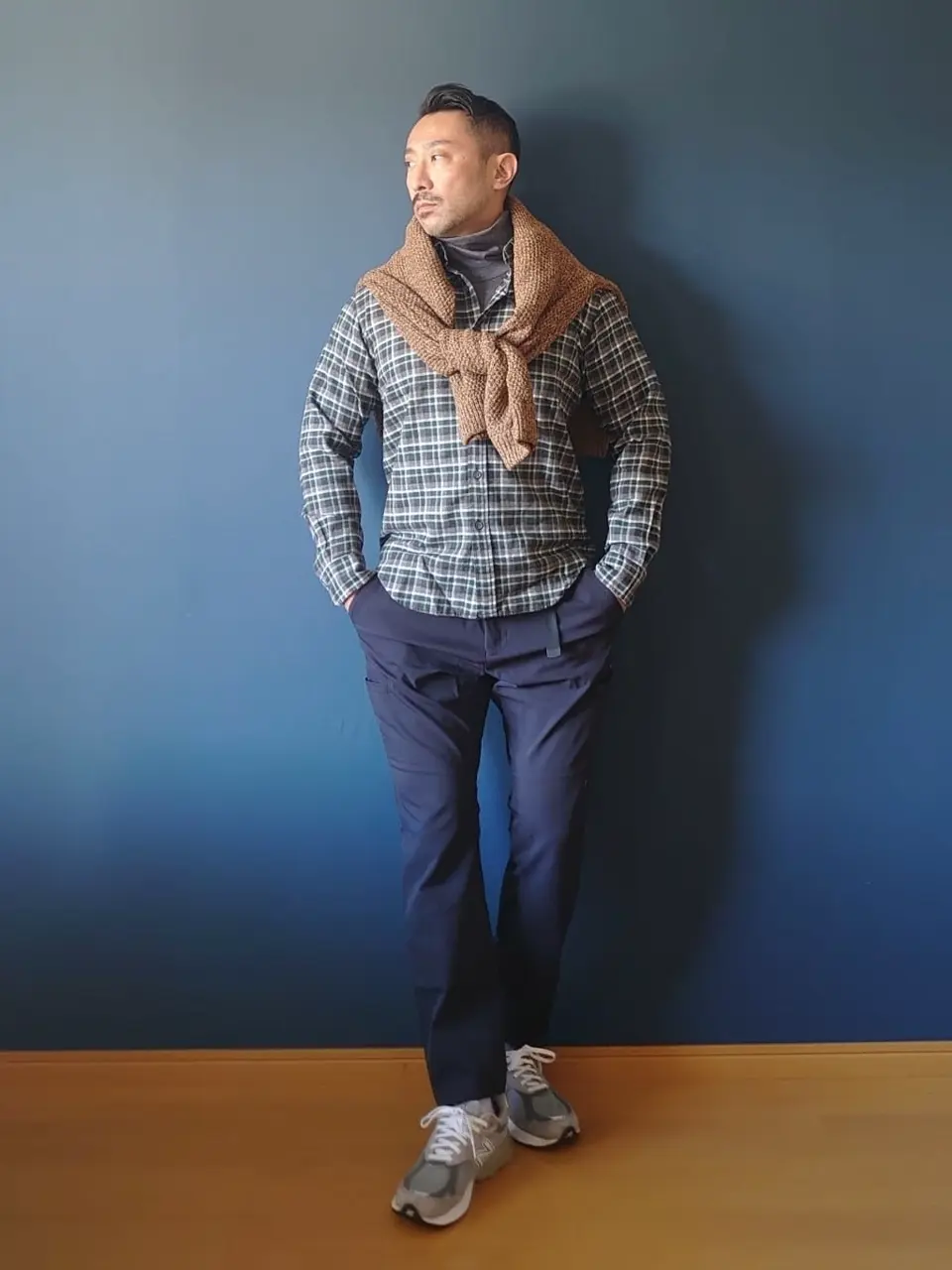 JOSEPH ABBOUD 安東 コーディネート画像